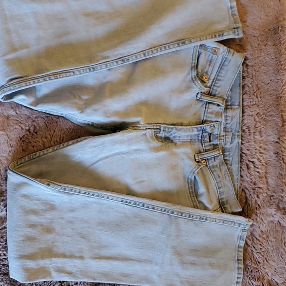 Men Levi Jeans - Picture 4 of 6